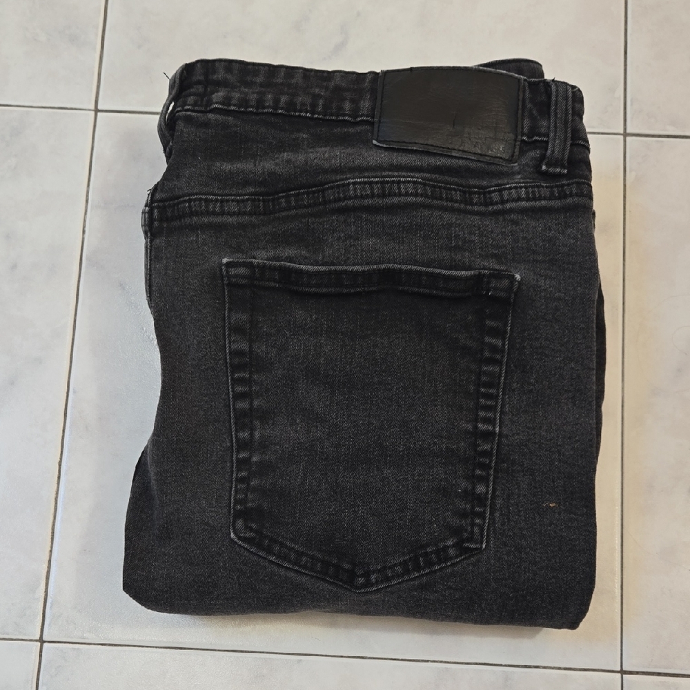 Men's DKNY Jeans - Picture 1 of 15